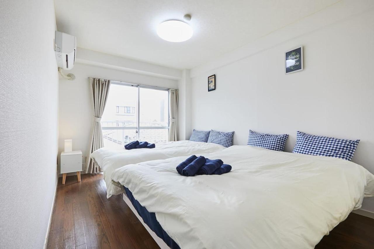 Sun White Gyoutoku 303 Apartment